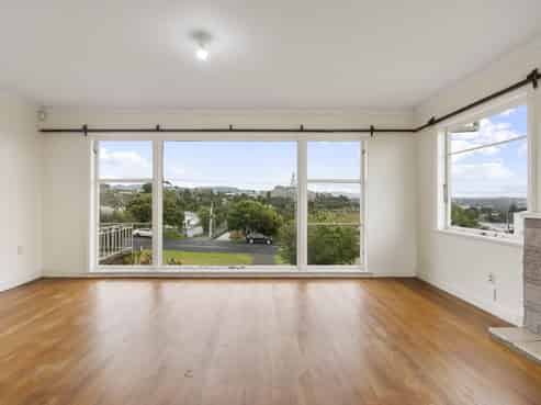 128 Rosier Road, Glen Eden