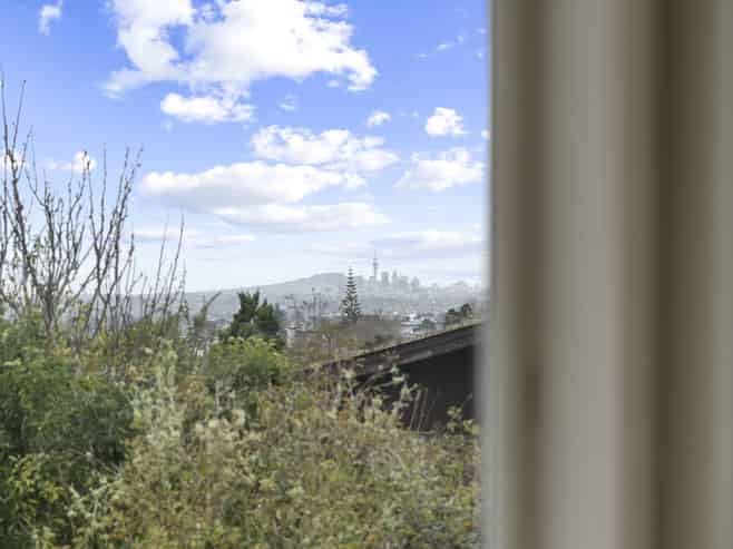 128 Rosier Road, Glen Eden