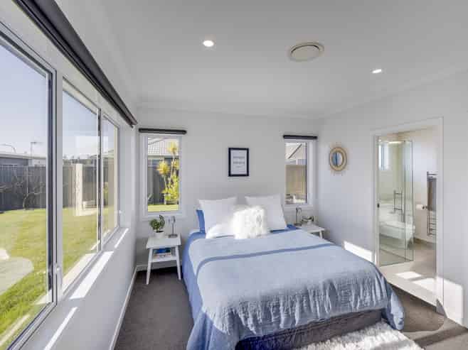 54 Eriksen Road, Te Awa