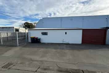 Tidy & Affordable Industrial Unit 