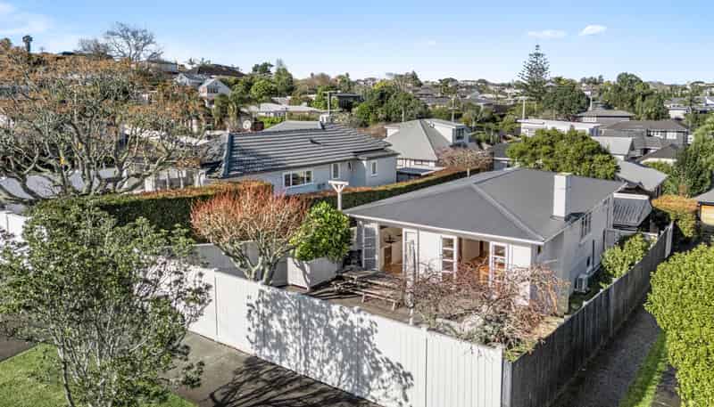 41 Harapaki Road, Meadowbank