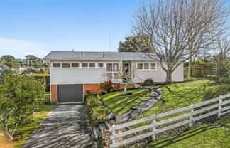 42 Macpherson Street, Meadowbank