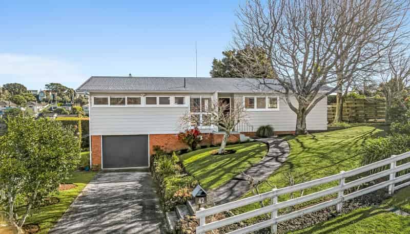 42 Macpherson Street, Meadowbank