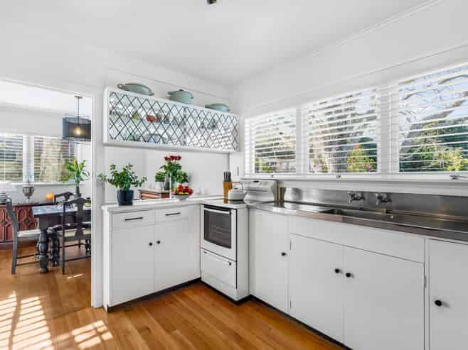 42 Macpherson Street, Meadowbank