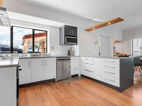 28 Braid Road, Saint Andrews