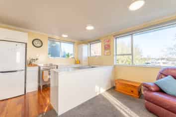 24 Grandi Avenue, Highfield
