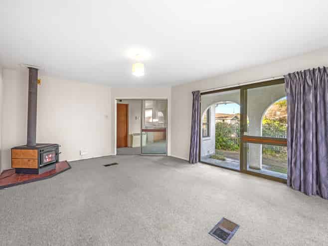 1/12 Camrose Place, Ilam