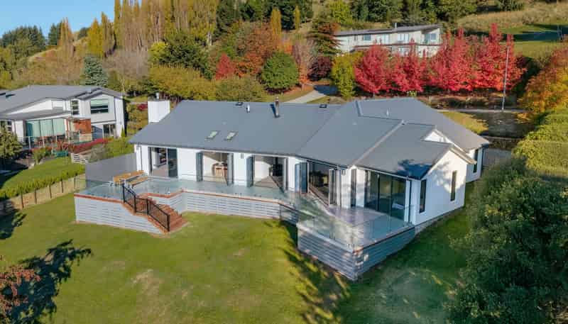 4 Lindmore Lane, Lower Shotover