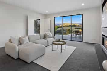 4 Lindmore Lane, Lower Shotover