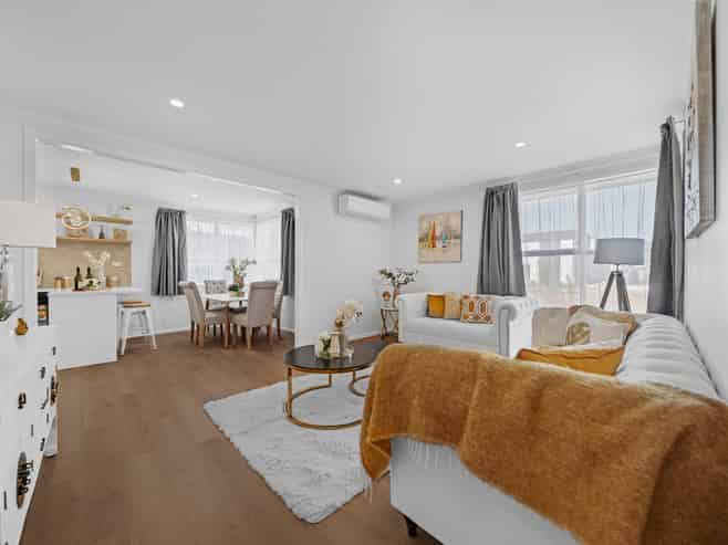 52 Friesian Drive, Mangere
