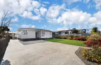 52 Friesian Drive, Mangere