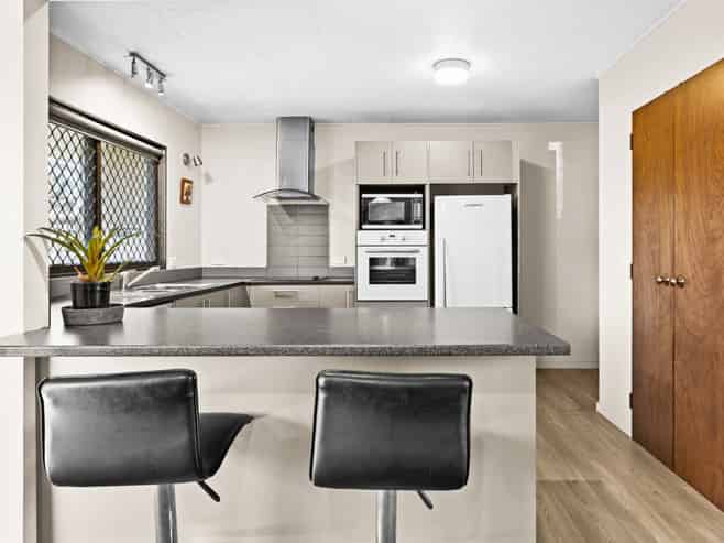2/400 Ikanui Road, Frimley