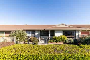 2/400 Ikanui Road, Frimley