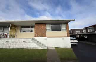 4/48 McLeod Road, Henderson