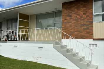 4/48 McLeod Road, Henderson