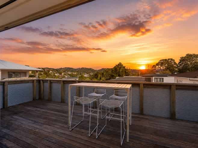 8A Norman Road, Titirangi