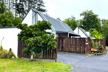 1/3 Putney Place, Ranui