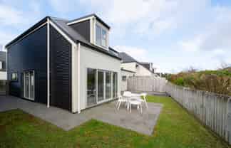 12/109 Westchester Drive, Churton Park