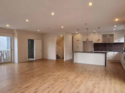 19B Mount Smart Road, Royal Oak