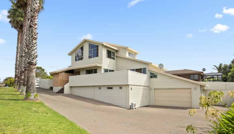 37 Riverside Drive, Waiuku