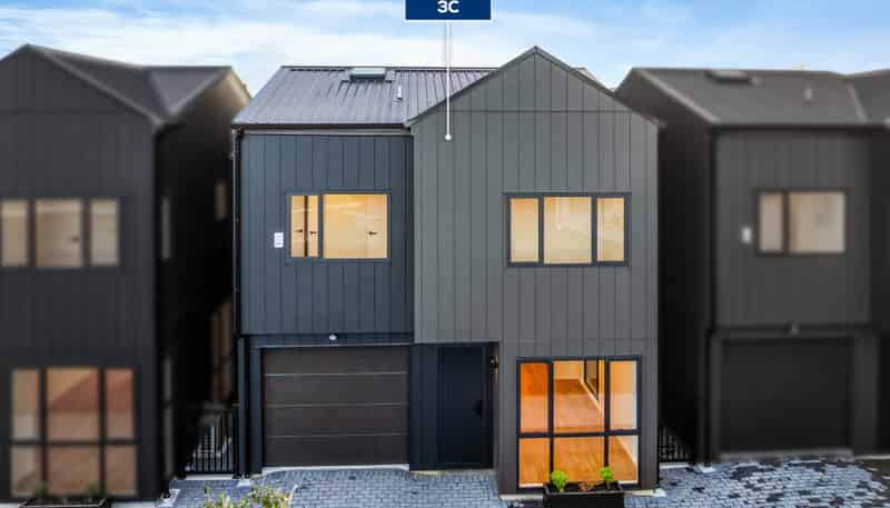 Lot 3/3 Towra Place, Botany Downs