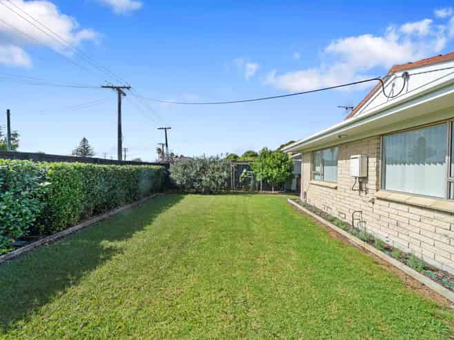 8/42 Wintere Road, Papatoetoe