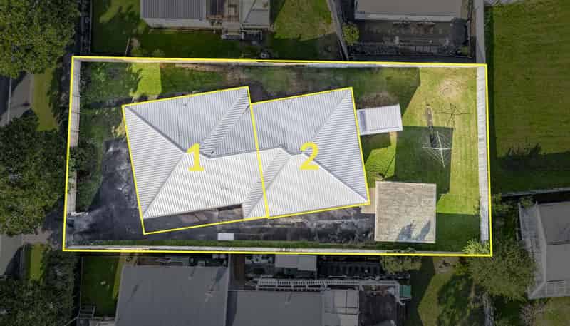 1&2/51 Felton Matthew Avenue, Saint Johns