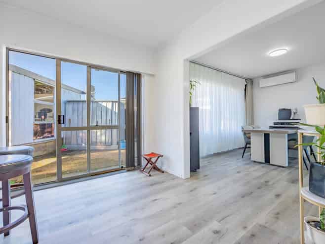 21 Waimai Avenue, Weymouth