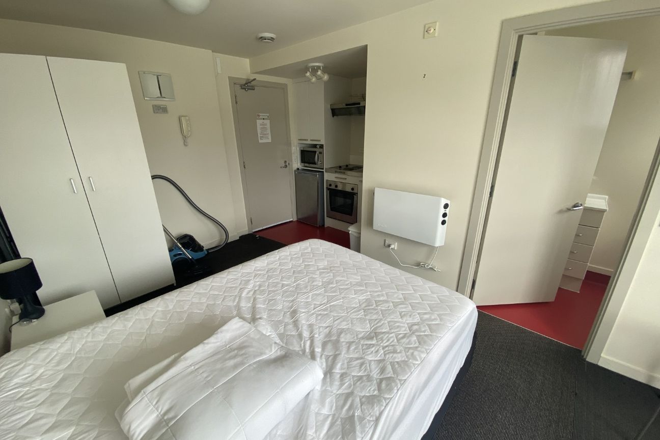 One-Bedroom Studio – Perfect for Easy Living! - Aanzicht 5