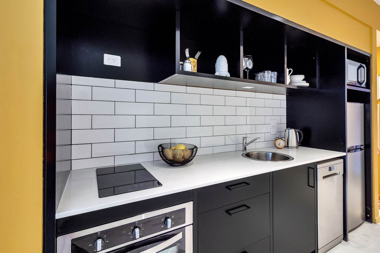 Stylish Fully-Furnished Studio Apartment in Av... - Vista 6