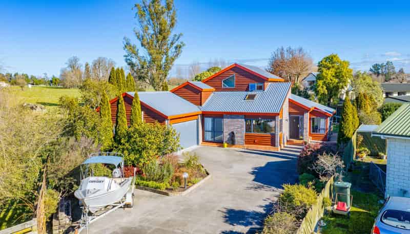 8 Willow Grove, Waipukurau