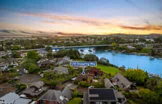 1/10 Dayspring Way, Pakuranga