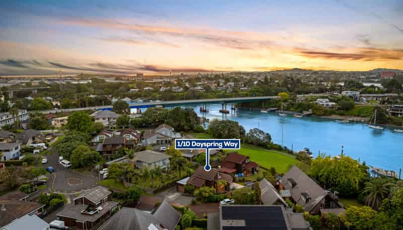 1/10 Dayspring Way, Pakuranga
