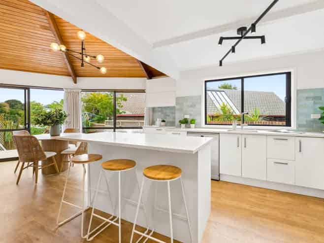 1/10 Dayspring Way, Pakuranga