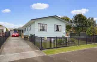 13 Douglas Street, Levin