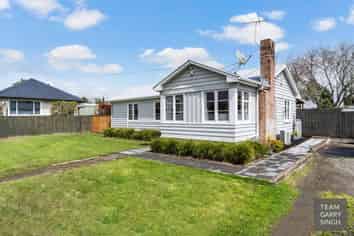 9 Buchanan Road, Kingseat