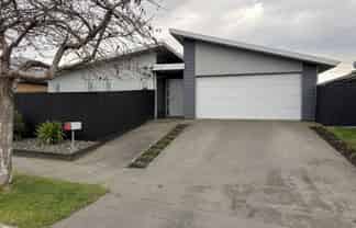 5 Micron Close, Templeton