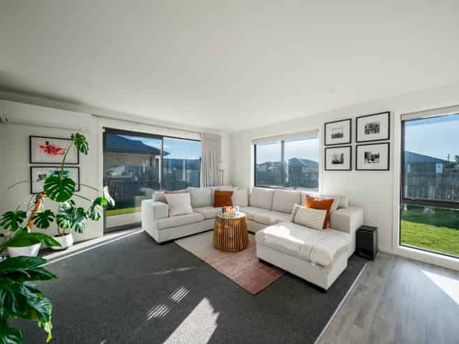 5 Scully Place, Strathern