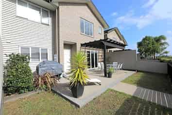 3/10 Salford Crescent, Flat Bush