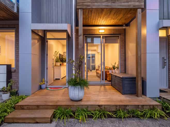 6 Ceramic Lane, New Lynn