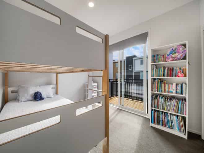 6 Ceramic Lane, New Lynn