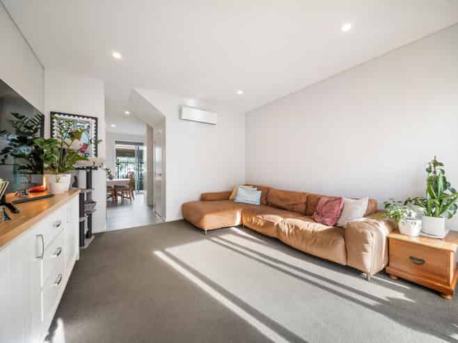 6 Ceramic Lane, New Lynn