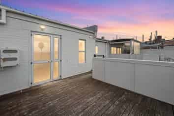 16A St Johns Road, Meadowbank