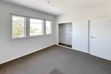 16A St Johns Road, Meadowbank