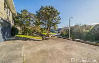 110 Holborn Drive, Stokes Valley