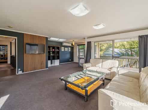 110 Holborn Drive, Stokes Valley