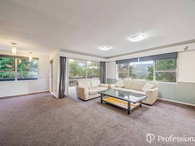 110 Holborn Drive, Stokes Valley