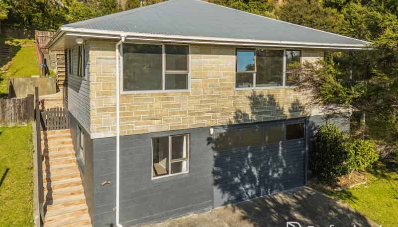 110 Holborn Drive, Stokes Valley