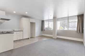 8F/2 Whitaker Place, Grafton