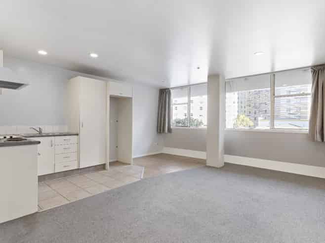 8F/2 Whitaker Place, Grafton